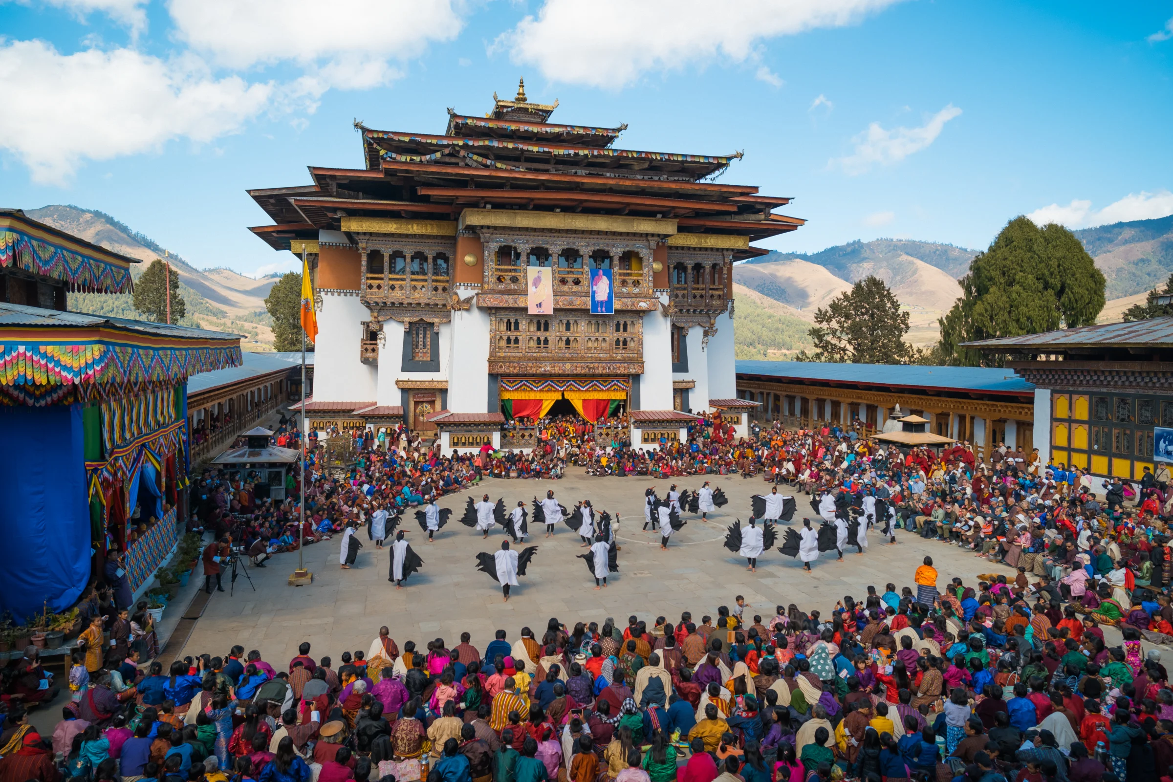 Spectators at Punakha Tshechu